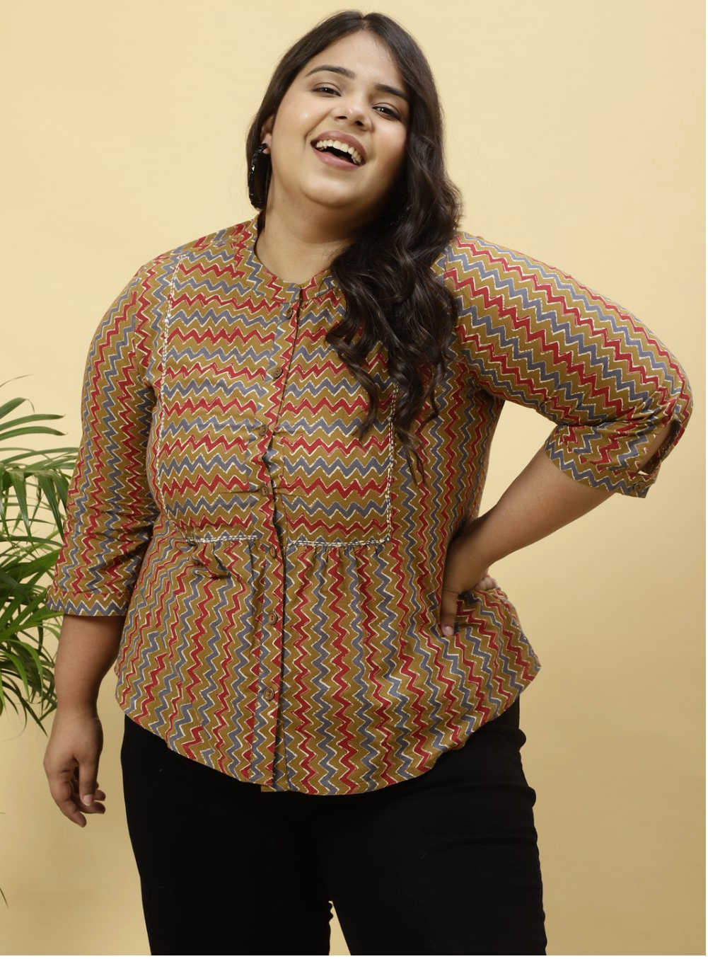 Plus Size Brown Zig-Zag Printed Top